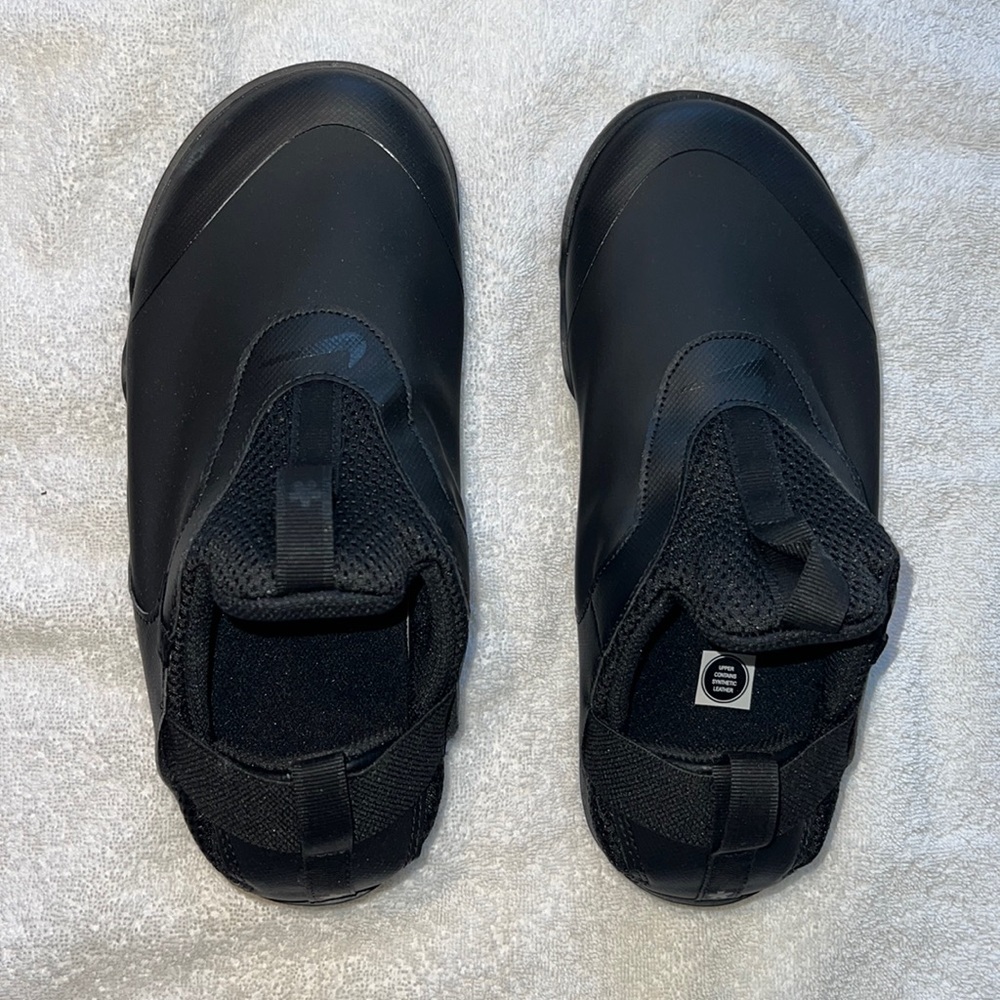 Nike Zoom plus Black Men 7 / Women 8.5